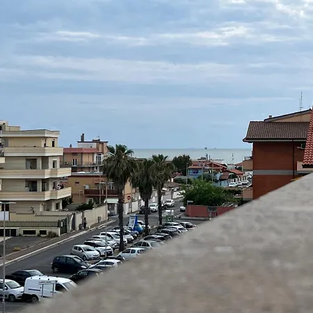 Apartment Coastal Serenity - 300mt From The Sea - Netflix Fiumicino