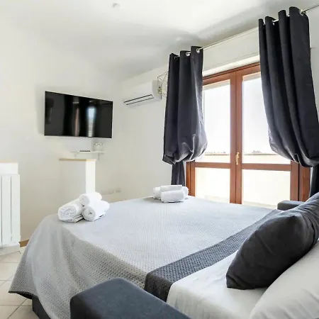Coastal Serenity - 300mt From The Sea - Netflix Apartment Fiumicino